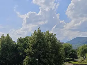 Apartament premium, de vanzare, cu 2 camere, 60 mp, zona Hotel Mara  - imagine 11