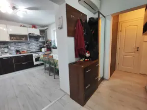 Apartament 3 Camere 72MP Sector 4 Piata Resita Renovat - imagine 13