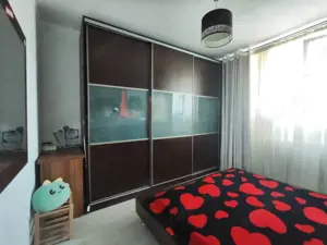 Apartament 3 Camere 72MP Sector 4 Piata Resita Renovat - imagine 12