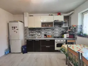 Apartament 3 Camere 72MP Sector 4 Piata Resita Renovat - imagine 14