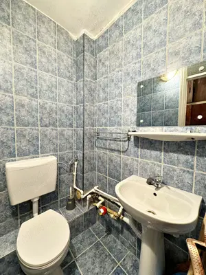 Apartament 3 camere decomandat, spatios, situat in cartierul Mazepa 2. - imagine 12
