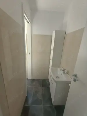 Proprietar inchiriez Hala de productie 670 mp + Birouri 300 mp zona CUG - imagine 4