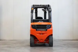 Linde H30D Diesel, Capacitate de încărcare 3.000 kg, Catarg Duplex, 17795 ore - imagine 4