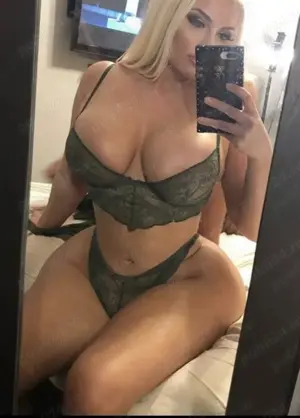 Ador pupici an zona intima