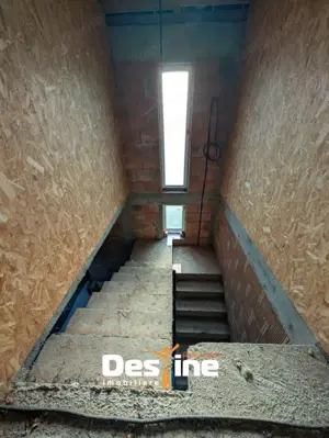 Dobrovăț - Casă la Roșu P+1+Pod 129 mp Utili 1000 mp Teren - imagine 12