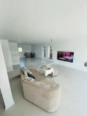 Casă individuală smart & eficientă energetic – 260 mp utili, teren 910 mp!