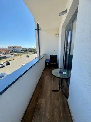 1 camera mobilata si utilatala 4 minute de biserica Tosca Musicescu - imagine 10