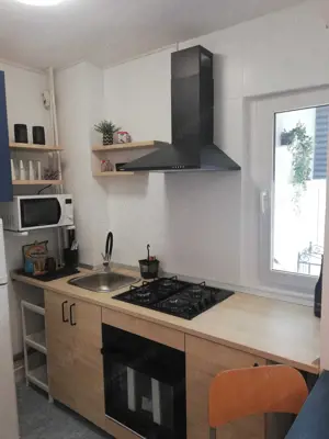 Vanzare garsoniera Piata Victoriei sect 1 - imagine 3