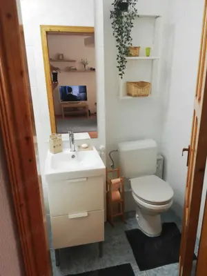 Vanzare garsoniera Piata Victoriei sect 1 - imagine 5