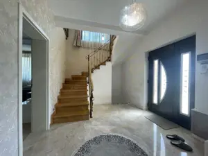 Cornu de Jos  Doua  case moderne, crama la subsol, prosumator - imagine 9