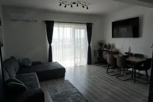 Apartament  cu 2 camere 55mp utili + scara interioară mansardă(40mp) Giroc - imagine 2