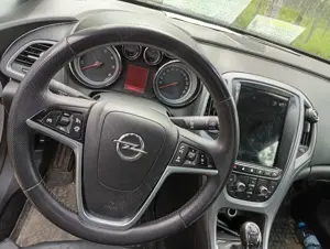 Opel Astra j 2014 motor 1.6 .  - imagine 3