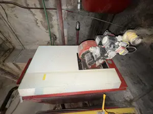 De vânzare centrală Viatrus G300 12S40   290 kW, cu arzător defect