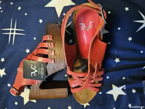 Sandale Versace  1969ABBIGLIAMENTO sportivo srlMilano Italia