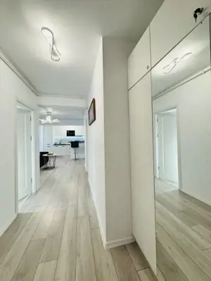 Apartament cu 3 camere complet mobilat si utilat, vedere la Mare  - imagine 14