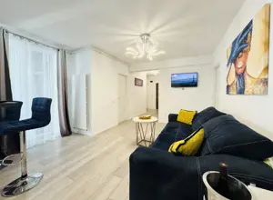 Apartament cu 3 camere complet mobilat si utilat, vedere la Mare  - imagine 3