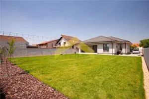 Casa noua la sol de vanzare in Livada - imagine 2