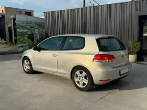 VW Golf 6 2.0 TDI Diesel 110 CP, 2009, 2 usi, intretinuta - imagine 5 VW Golf 6 2.0 TDI Diesel 110 CP, 2009, 2 usi, intretinuta - imagine 5