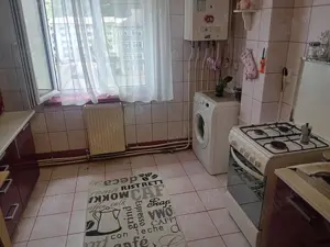 Apartament 3 Cam Precista 70mp decomandat bloc nou mobilat et.4 pod cu autorizatie