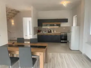 Casa zona Damila , suprafață utila 115 mp , teren 277 mp - imagine 8