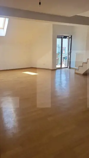 De vanzare apartament cu 3 camere foarte spatios! - imagine 10