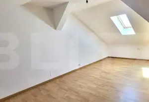 De vanzare apartament cu 3 camere foarte spatios! - imagine 11