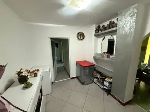 Apartament cu 3 camere