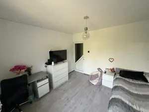 Apartament cu 3 camere  - imagine 3