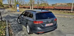 Volkswagen Passat 2.0 TDI  - imagine 8