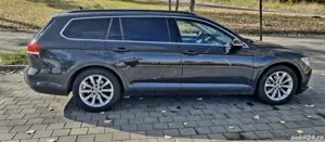 Volkswagen Passat 2.0 TDI  - imagine 4