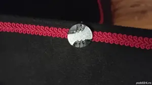 Sacou negru cu dunga rosie, gros, lana - imagine 4