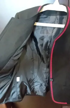 Sacou negru cu dunga rosie, gros, lana - imagine 2