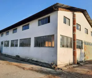 Închiriez hală de producție