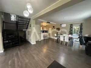 Casa de vacanta moderna Valea Avrigului teren 1108 mp dotari premium - imagine 4