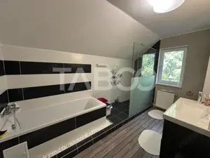 Casa de vacanta moderna Valea Avrigului teren 1108 mp dotari premium - imagine 8