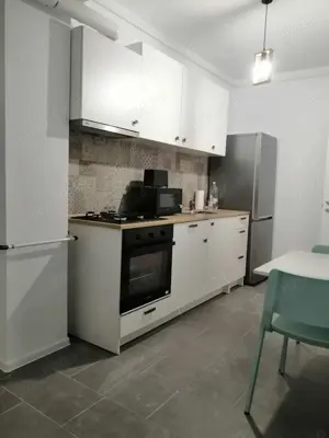 PROPRIETAR ofer spre inchiriere un studio superb cu piscina in Complex Atria sector 1 Bucuresti - imagine 9