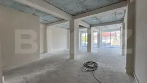 Spațiu comercial parter bloc nou, 109 mp open space, vitrină, terasă, Brestei - imagine 3