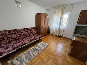 Apartament 3 camere, 67 mp utili, etaj 2din 3   zona Spălătoria Oituz - imagine 3