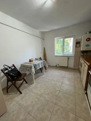 Apartament 3 camere, 67 mp utili, etaj 2din 3   zona Spălătoria Oituz - imagine 9
