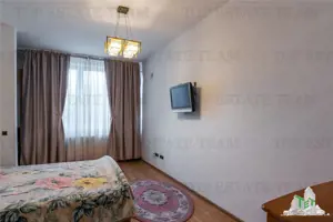 Vila 5 camere, Pasarea, Branesti cu piscina - imagine 18