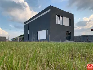 Casa noua, la cheie, in Vladimirescu! - imagine 2