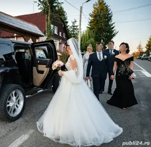 Rochie de mireasa superba, printesa, A line, comoda, cu maneca lunga - imagine 2