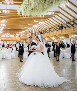 Rochie de mireasa superba, printesa, A line, comoda, cu maneca lunga - imagine 5