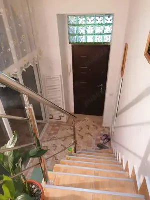 Vând apartament cu 3 camere  în Timișoara zona Iosefin. - imagine 9