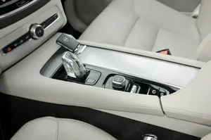 De vanzare - Volvo XC90 T8 -  Plug-In Hybrid, 2017 - imagine 8