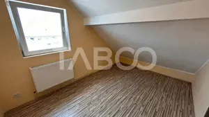Apartament de vanzare 4 camere mobilat utilat si balcon Vasile Aaron  - imagine 10