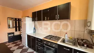 Apartament de vanzare 4 camere 90mp si balcon Vasile Aaron 