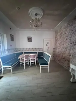 Hotel 21 camere cu  restaurant , Radauti - imagine 15