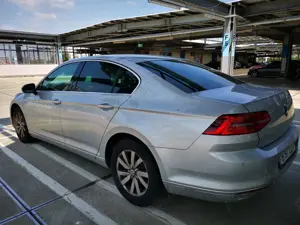 Volkswagen Passat 2.0 TDI DSG Comfortline - imagine 6