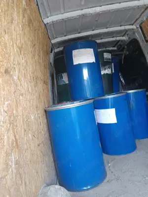 Butoaie 220litri tabla groasa închidere cu pârghie 